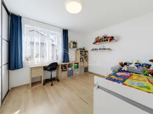 Prodej bytu 2+kk, Chýně, Uherova, 53 m2
