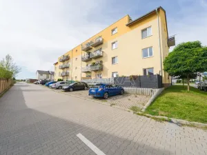 Prodej bytu 2+kk, Chýně, Uherova, 53 m2
