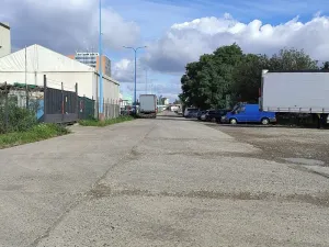 Pronájem komerčního pozemku, Praha - Kunratice, Dobronická, 400 m2