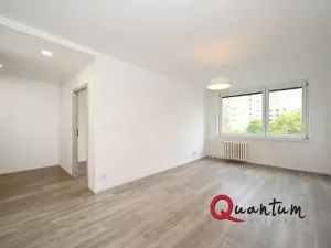 Pronájem bytu 2+kk, Praha - Žižkov, Roháčova, 43 m2