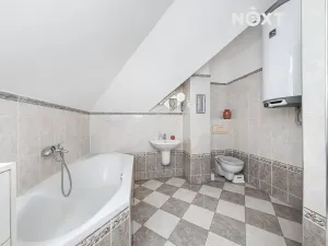 Prodej rodinného domu, Horní Jelení, Dvorská, 160 m2