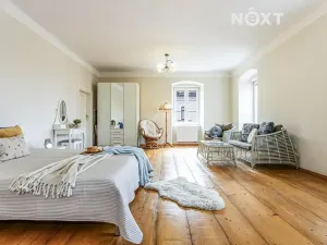Prodej rodinného domu, Hluboká nad Vltavou, nám. Čsl. armády, 533 m2