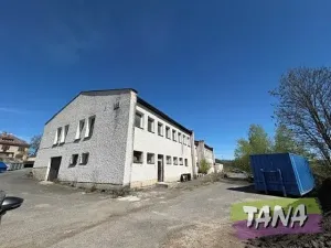 Prodej obchodního prostoru, Jenišovice, 1400 m2