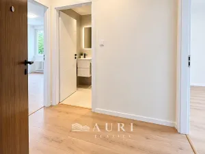 Prodej bytu 2+kk, Praha - Hlubočepy, Pražského, 45 m2