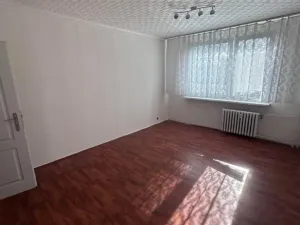 Prodej bytu 2+1, Chomutov, Dřínovská, 57 m2