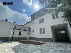 Prodej bytu 3+kk, Olomouc - Holice, Staškova, 64 m2