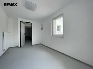Prodej bytu 3+kk, Olomouc - Holice, Staškova, 64 m2
