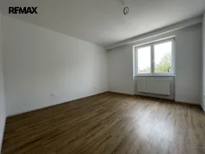 Prodej bytu 3+kk, Olomouc - Holice, Staškova, 64 m2