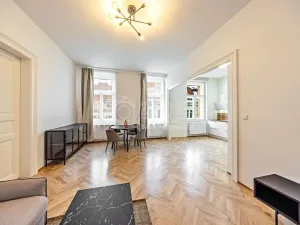 Pronájem bytu 2+kk, Praha - Vinohrady, Římská, 76 m2