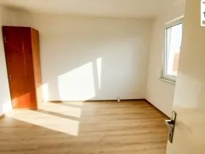 Pronájem bytu 2+1, Cheb, Osvobození, 50 m2