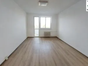 Pronájem bytu 2+1, Cheb, Osvobození, 50 m2