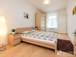 Prodej bytu 3+1, Praha - Smíchov, Plzeňská, 70 m2
