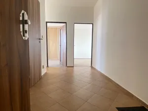 Pronájem bytu 2+1, Ostrava, Jiřinková, 58 m2