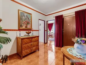 Prodej bytu 3+1, Klecany, Na skalkách, 71 m2