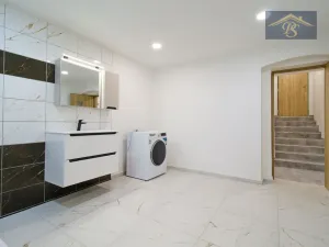 Pronájem bytu 1+1, Ústí nad Labem - Neštěmice, Železná, 57 m2