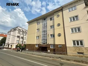 Pronájem bytu 2+kk, Praha - Nusle, Na Veselí, 51 m2