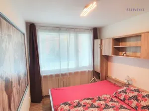 Pronájem bytu 2+kk, Mělník, Sportovní, 42 m2