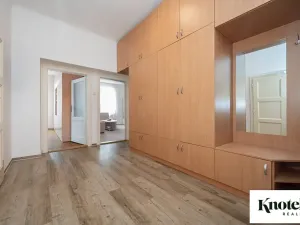 Prodej bytu 2+1, Brno, Staňkova, 82 m2