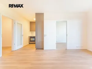 Pronájem bytu 2+kk, Praha - Hlubočepy, Divíškové, 50 m2