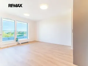 Pronájem bytu 2+kk, Praha - Hlubočepy, Divíškové, 50 m2