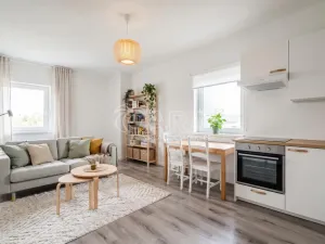 Prodej bytu 2+kk, Hostivice, Čsl. armády, 56 m2