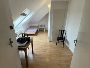 Pronájem bytu 1+kk, Praha - Dejvice, Na Hanspaulce, 22 m2