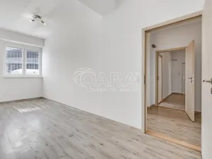 Prodej bytu 4+1, Praha - Vršovice, Vladivostocká, 86 m2