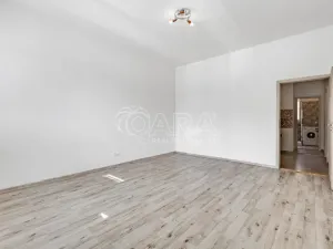 Prodej bytu 4+1, Praha - Vršovice, Vladivostocká, 86 m2