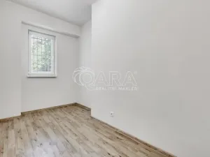 Prodej bytu 4+1, Praha - Vršovice, Vladivostocká, 86 m2