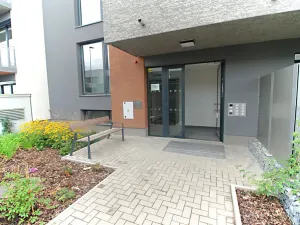 Pronájem bytu 2+kk, Praha, 60 m2