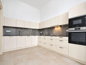 Pronájem bytu 2+1, Praha - Staré Město, Kaprova, 84 m2
