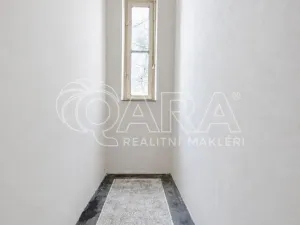 Pronájem bytu 2+1, Praha - Staré Město, Kaprova, 84 m2