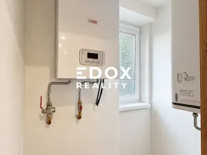 Prodej bytu 2+1, Praha - Běchovice, Do panenek, 56 m2