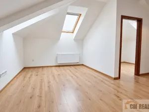 Pronájem bytu 2+kk, Olomouc - Hodolany, Holická, 52 m2