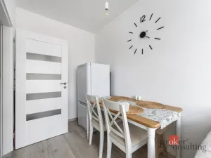 Pronájem bytu 2+kk, Praha - Hlubočepy, Lamačova, 32 m2