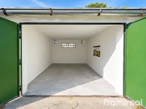 Prodej garáže, Brno, Jezerní, 18 m2