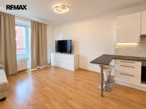 Pronájem bytu 2+kk, Praha - Letňany, Miroslava Hajna, 63 m2