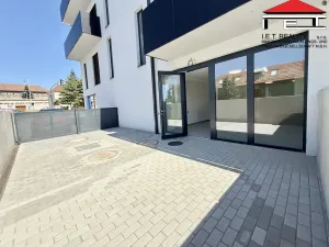 Pronájem obchodního prostoru, Brno, Na pískové cestě, 55 m2