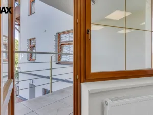 Prodej kanceláře, Třebíč - Stařečka, Sucheniova, 410 m2