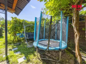 Prodej zahrady, Rybitví, 185 m2