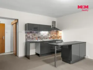 Pronájem bytu 2+kk, Praha - Bohnice, Bohnická, 55 m2