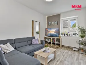 Prodej bytu 3+1, Nový Bor - Arnultovice, Gen. Svobody, 74 m2