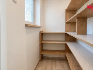 Prodej bytu 2+1, Lutín, Růžová, 68 m2