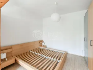 Pronájem bytu 2+kk, Praha - Vysočany, U vysočanského pivovaru, 47 m2