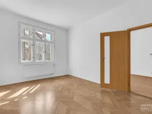 Pronájem bytu 2+kk, Hradec Králové, Škroupova, 45 m2
