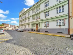 Pronájem bytu 2+kk, Hradec Králové, Škroupova, 45 m2