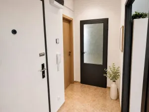 Prodej bytu 1+1, Praha - Bohnice, Poznaňská, 35 m2