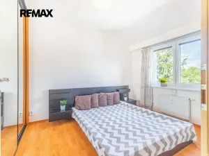 Prodej bytu 2+kk, Dobřichovice, Za Parkem, 42 m2