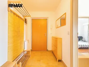 Prodej bytu 2+kk, Dobřichovice, Za Parkem, 42 m2