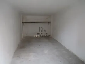 Pronájem garáže, Znojmo, Pod Soudním vrchem, 14 m2